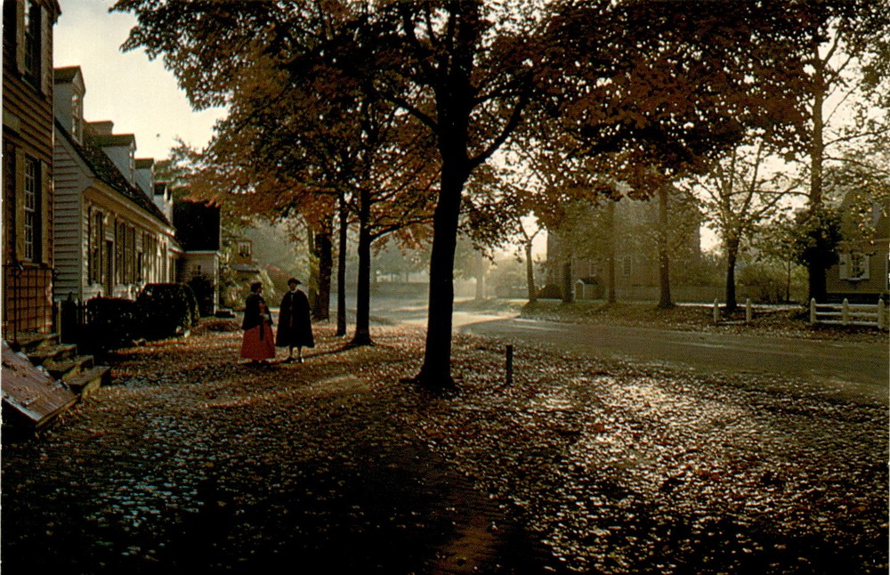 DUKE OF GLOUCESTER STREET, Williamsburg, Virginia, Early morning Postcard