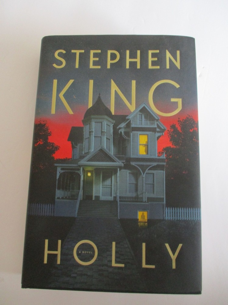 Stephen King Hardcover w Dust Jacket Holly 2023  Book