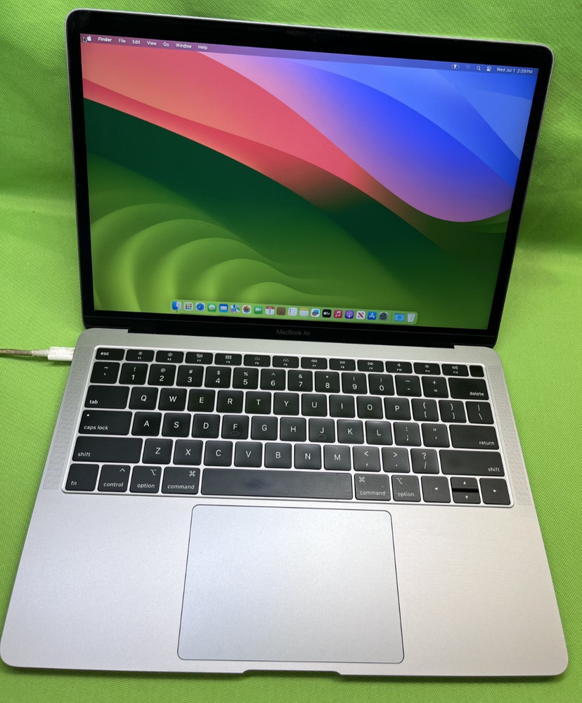 Apple Macbook Air 13