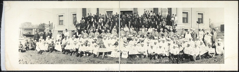 Photo:1920 Panoramic: Shriners Ceremonial