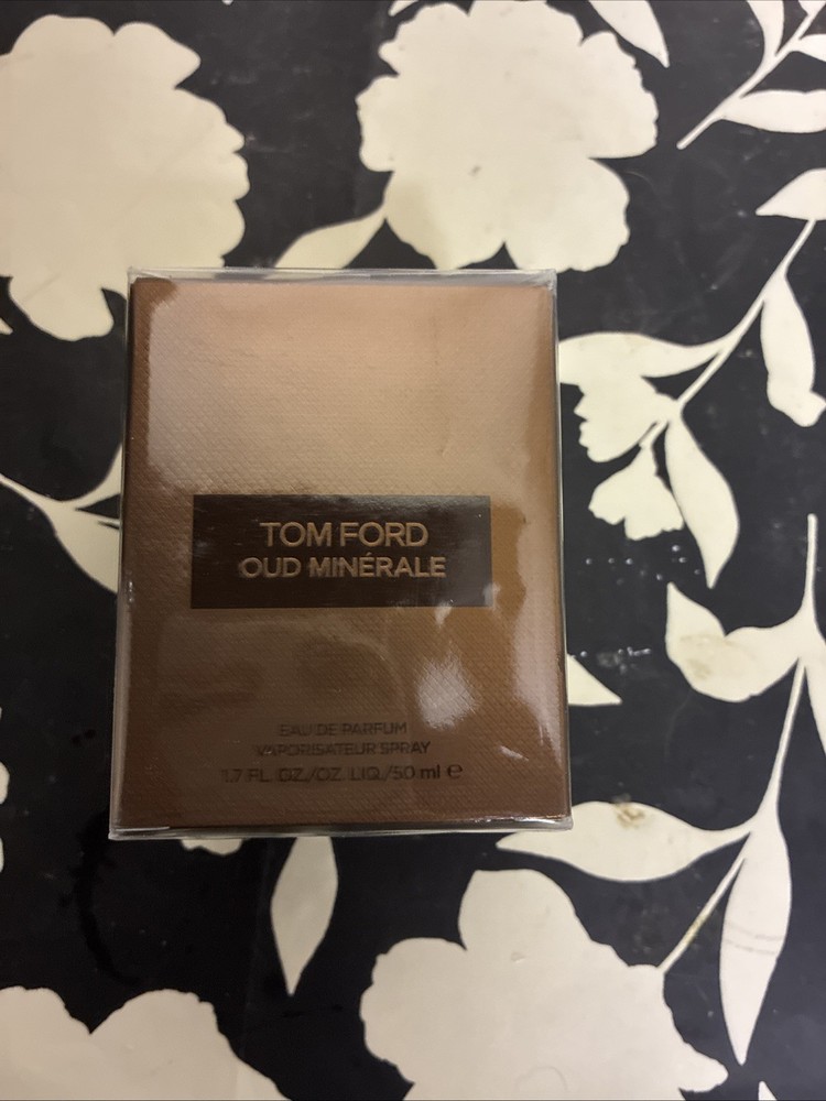 Tom Ford Oud Minerale Eau de Parfum Spray, Unisex, 1.7 oz (50 Ml)