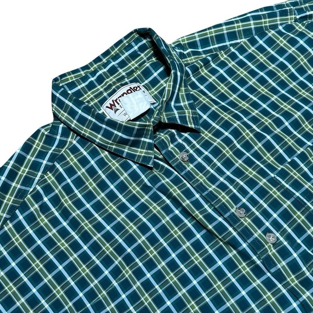 Wrangler Rugged Wear Wrinkle Resist Plaid Button Front Shirt Men's 2XL