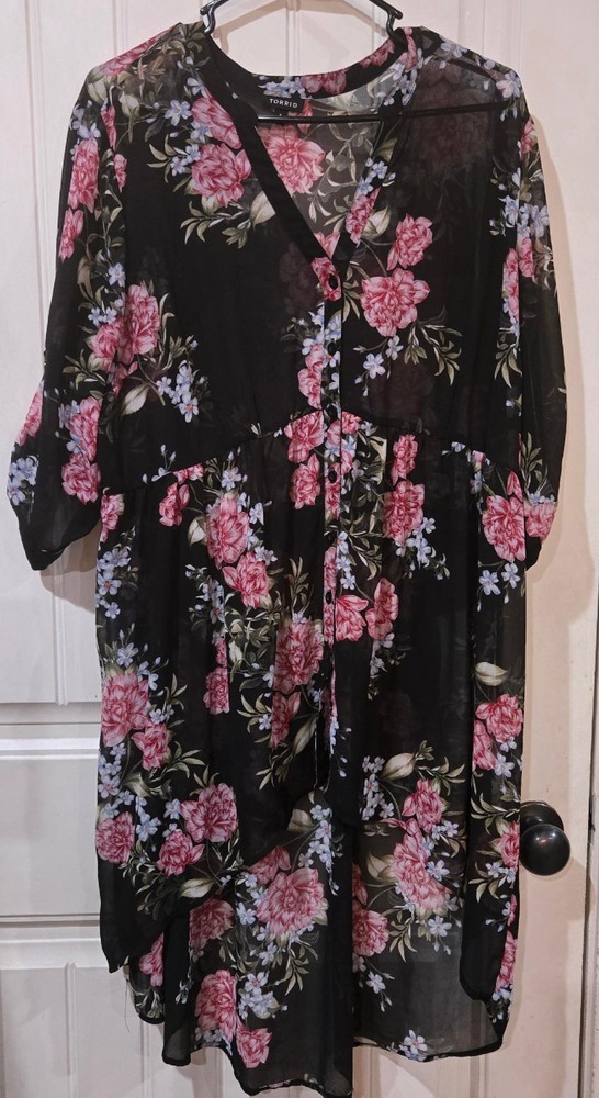 Torrid Lexie Sheer Floral Black High-Low Baby Doll Tunic Size 1
