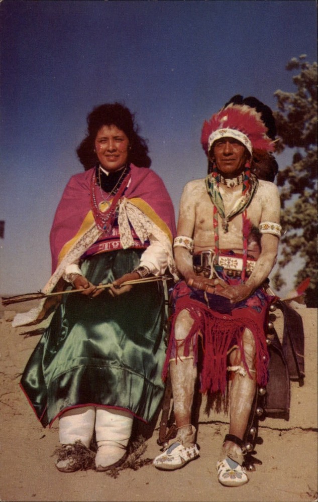 New Mexico Pueblo man and maiden full regalia arrows unused vintage postcard