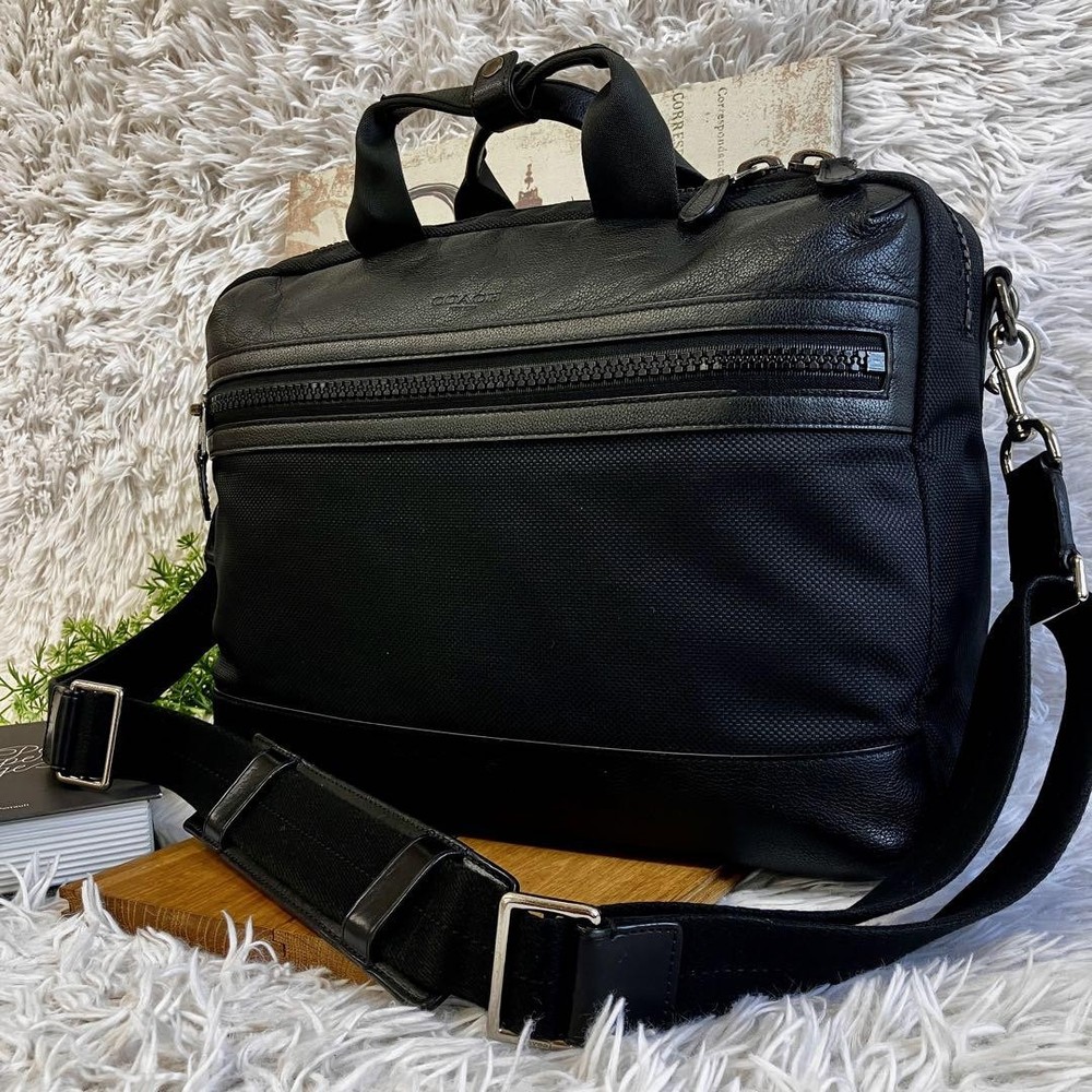 Coach Convertible 3-Way Leather Business Backpack Briefcase in Black