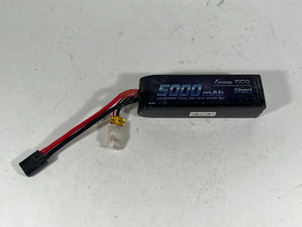 Gens Ace 5000mAh 11.1V 3S 50C Short 3 Cell LiPo Battery Pack with Traxxas Plug-image