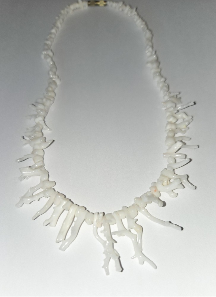 Vintage White Coral Branch Necklace 16