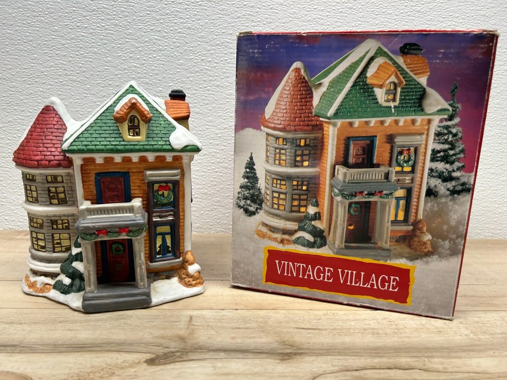 Vintage Porcelain Lighted Christmas Village House Holiday Decoration  
