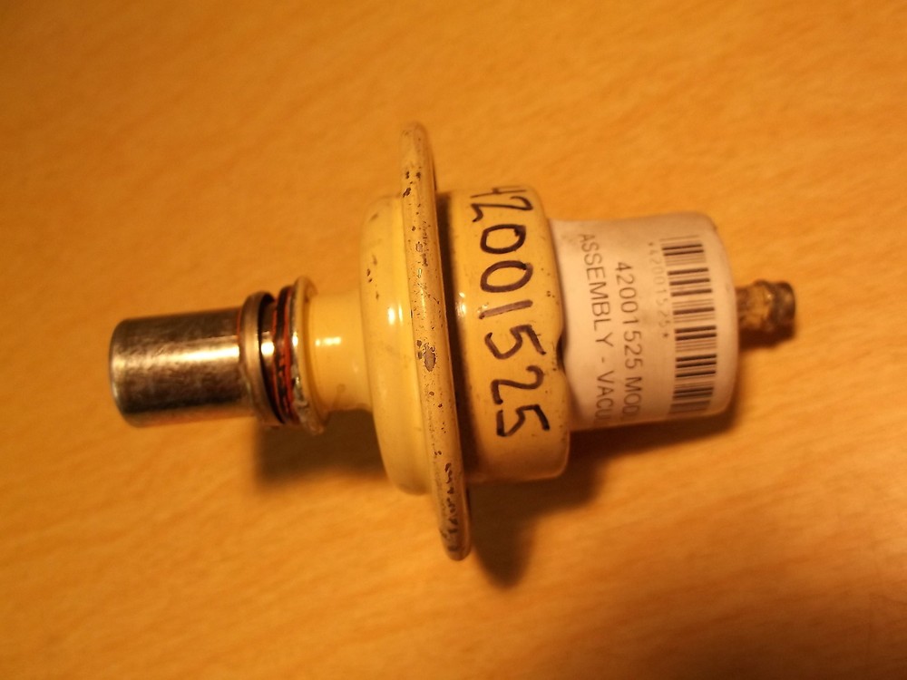 AC Delco GM 08629942 Vacuum Transmission Modulator Assembly Free Shipping-image