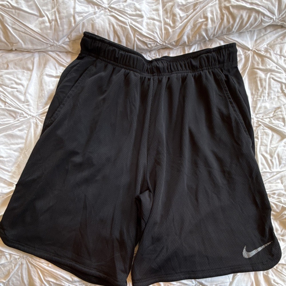 Nike Dri-FIT Men's Black Mesh Polyester Athletic Shorts Drawstring Size M