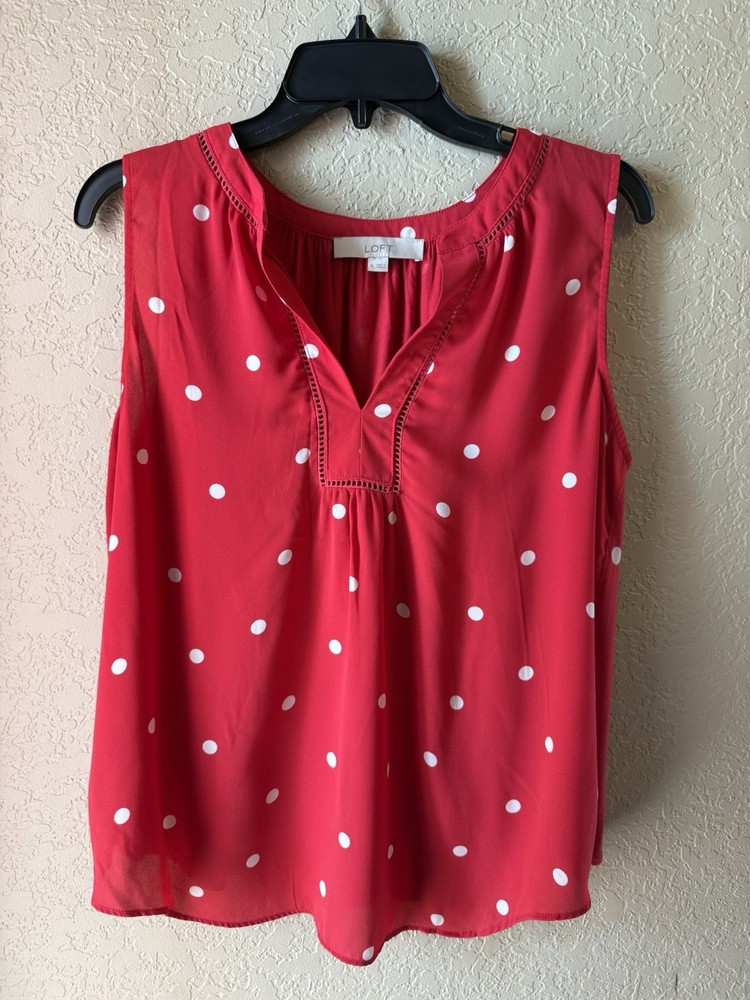Loft Women's Sleeveless Red Polka Dot Blouse V-Neck Size M