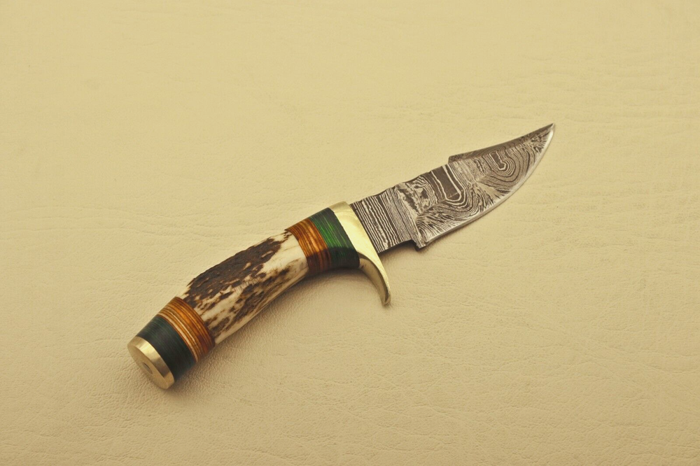Custom Hand Forged High Damascus Steel Hunting Knife, Stag Horn Charming Bolster