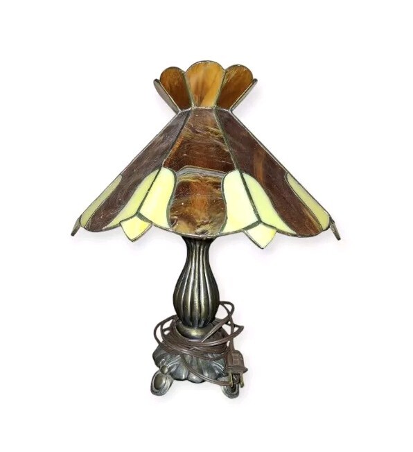 Accurate Casting Company Tulip Tiffany Style Table Lamp Antique Bronze Lamp-image