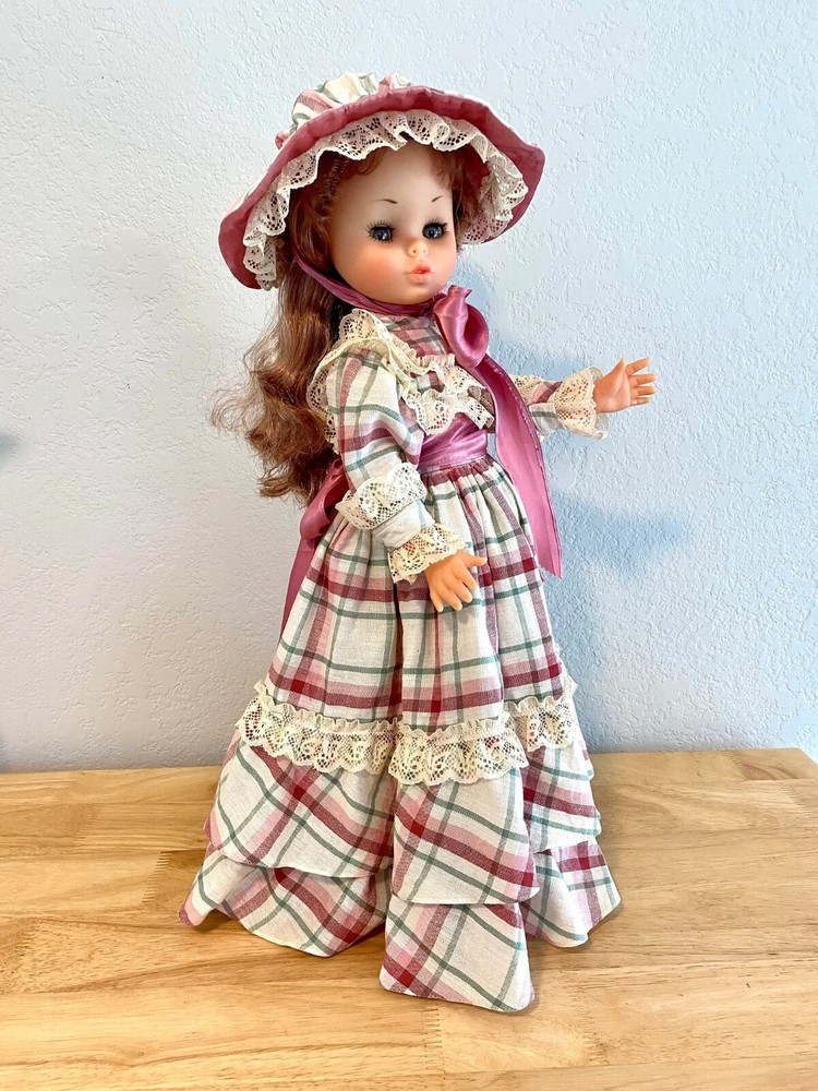 Furga doll, 21