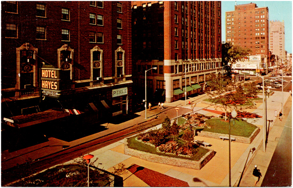 Progress Place Jackson Michigan Hotel Hayes Street View 1966 Chrome Postcard