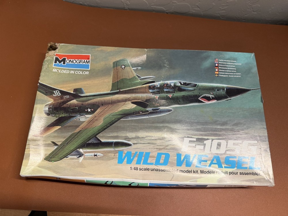 Monogram F-105G Wild Weasel 1:48 Scale Plastic Airplane Kit 5806 6459