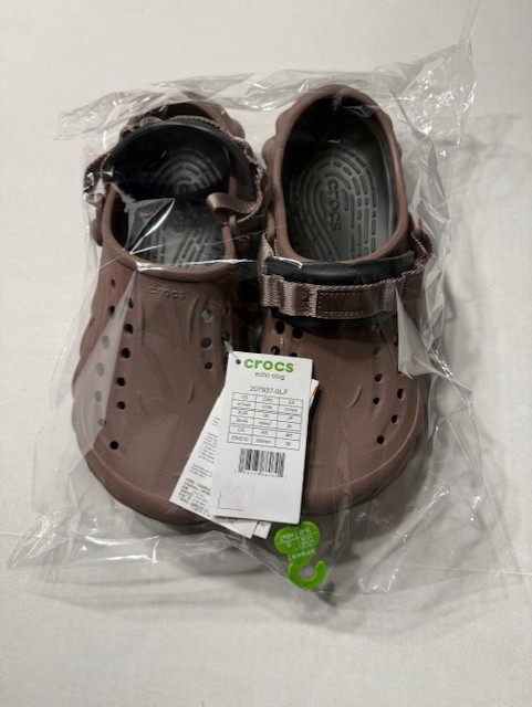 Crocs Echo Clogs Shoes Men Size 7 women size 9 Casual Comfort Slip On