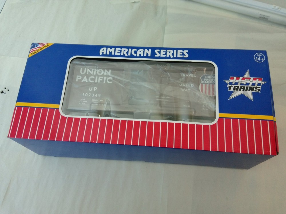 USA Trains R19105D G Scale Steel Box Car Union Pacific #107349