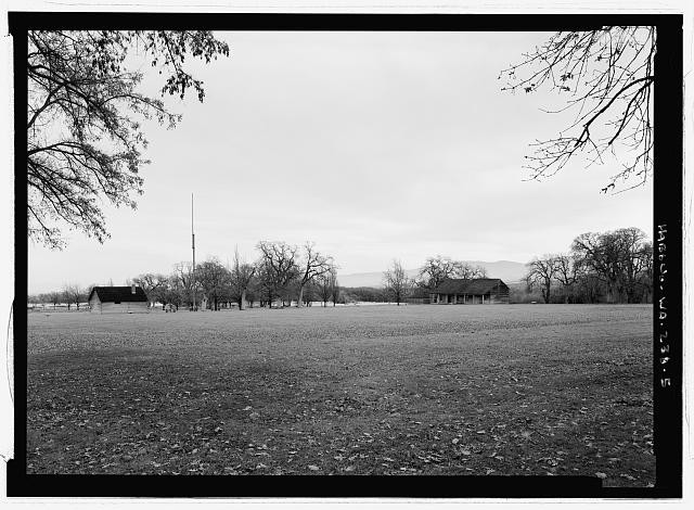 5. General view looking southeast across parade ground - Fort Simcoe, Fort