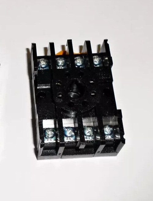 Omron Relay Base PF085A   13196EL