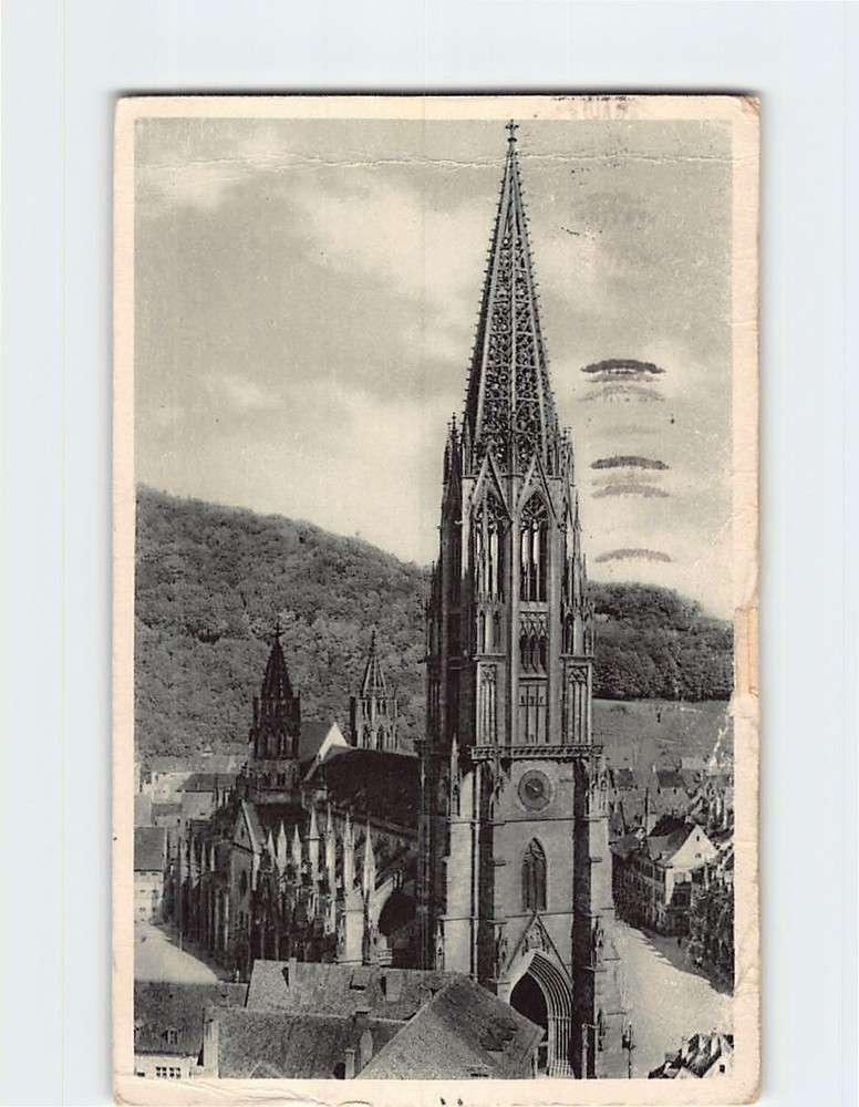 Postcard Freiburg 1st district Münster (near St. Martin's Church) Germany