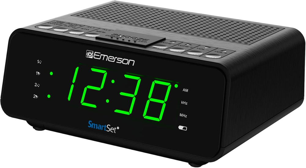 SMART SET Alarm Clock Radio with AM FM LED Display Dimmer Sleep Timer and Music