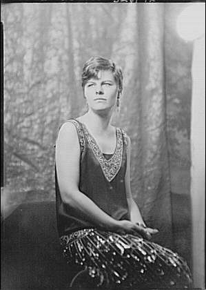 Photo:McKeogh, Arthur, Mrs., portrait photograph