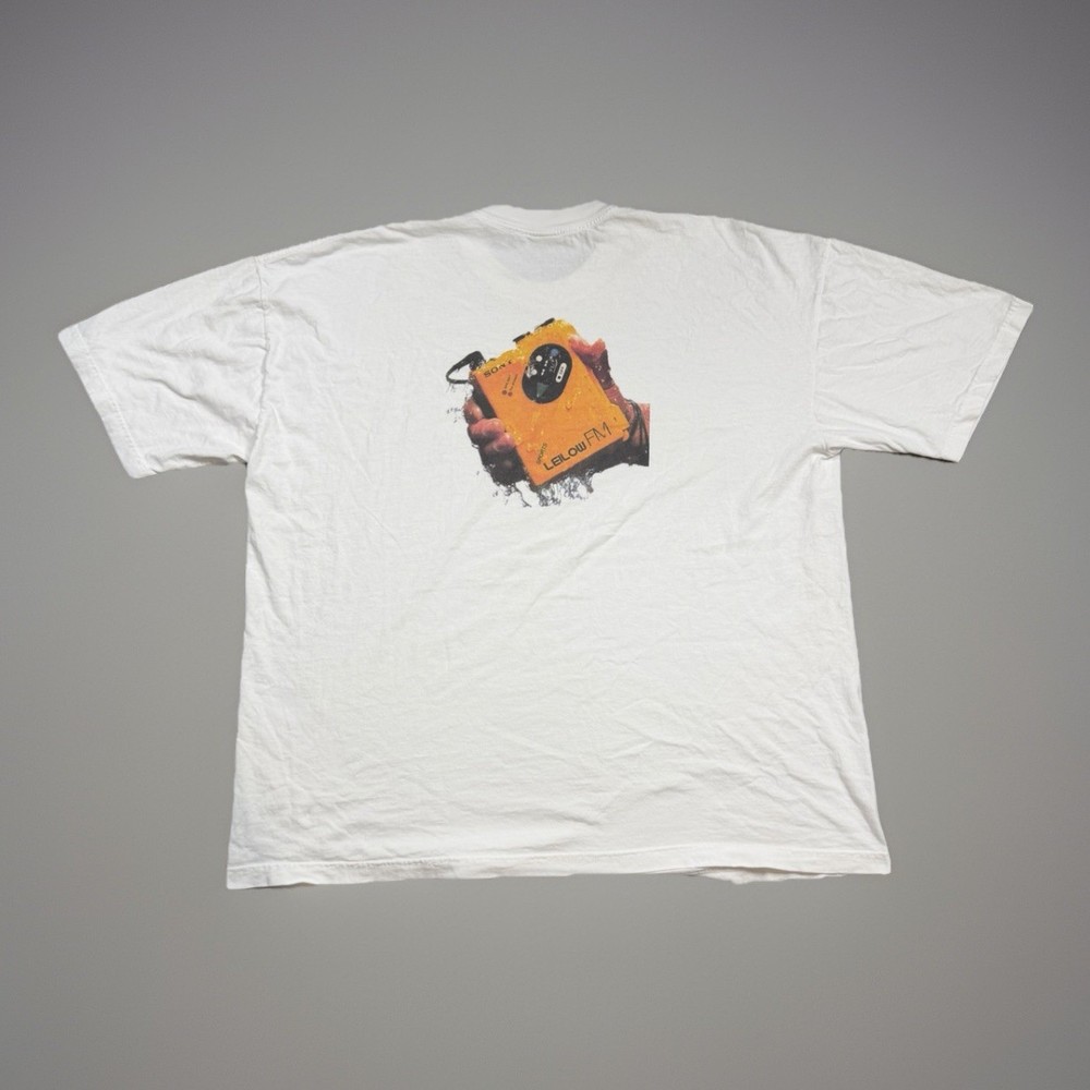 Leilow Sports Hawaii Sony Walkman Graphic Size 2XL T shirt Streetwear Waikīkī