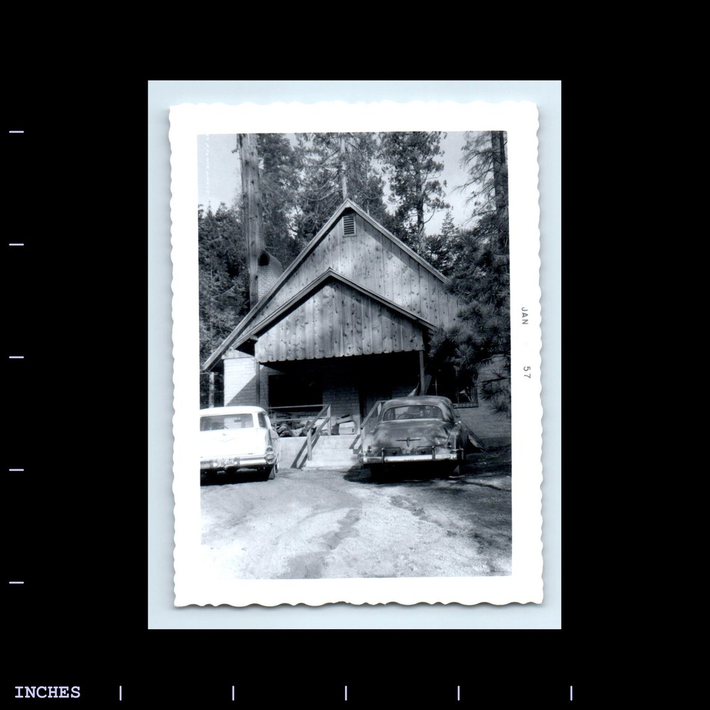 Old Vintage Photo CABIN CLASSIC CAR 1957