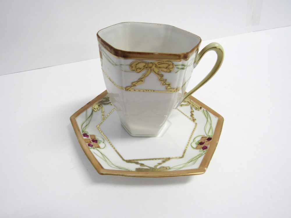 Vintage Nippon Hand Painted Teacup & Saucer Gold Moriage Art Deco Style - EUC