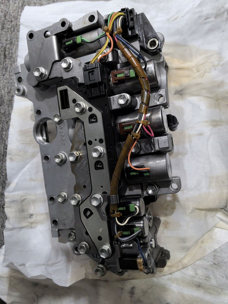 U660E Transmission Valve Body 2011-2016 for Toyota Sienna OEM-