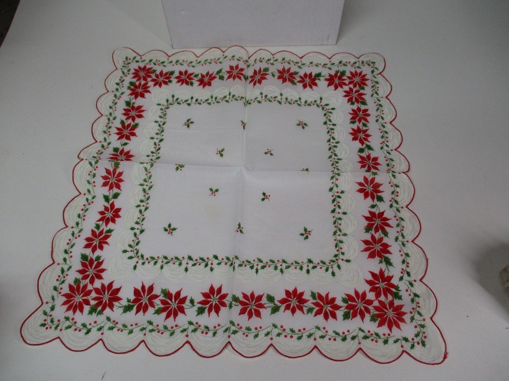 Vintage Cotton Christmas Hankie Handkerchief #11 - Poinsettia & Holly