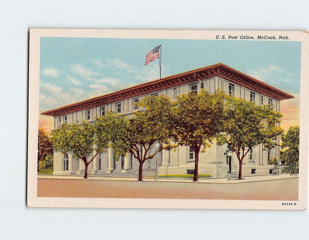 Postcard U. S. Post Office, McCook, Nebraska