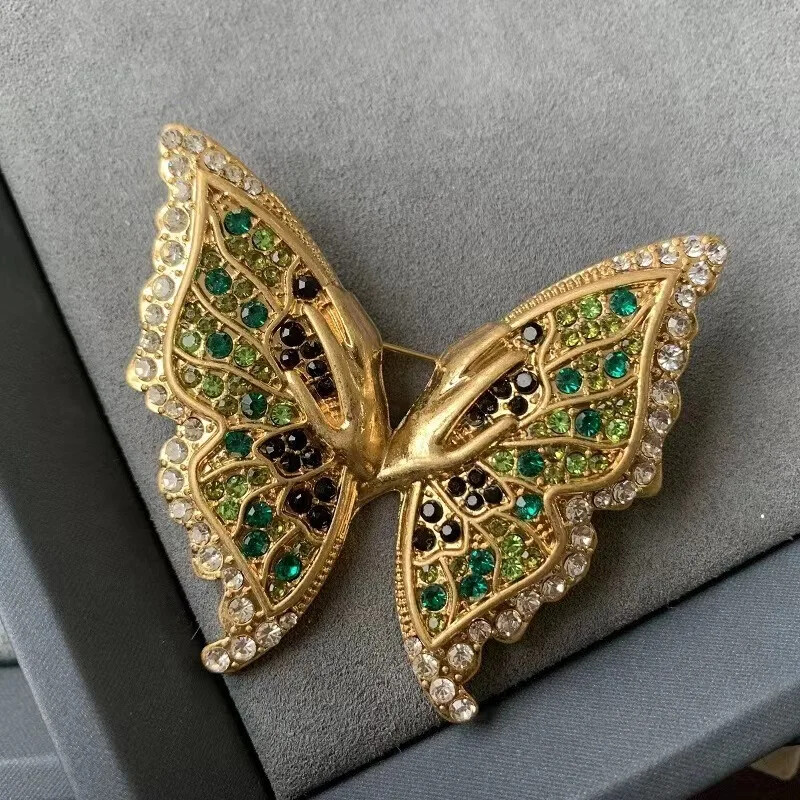 Exaggerated Butterfly Vintage Brooch Personality Pin Butterfly Wings Accessories