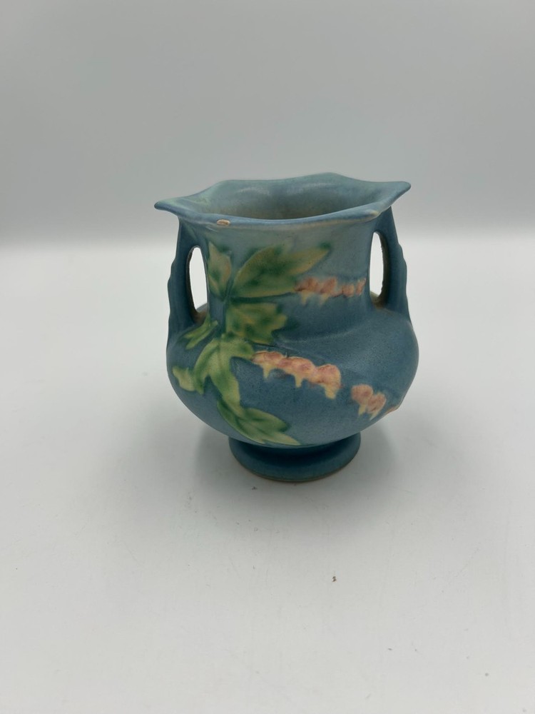 Roseville Blue Bleeding Heart Vase 138-3