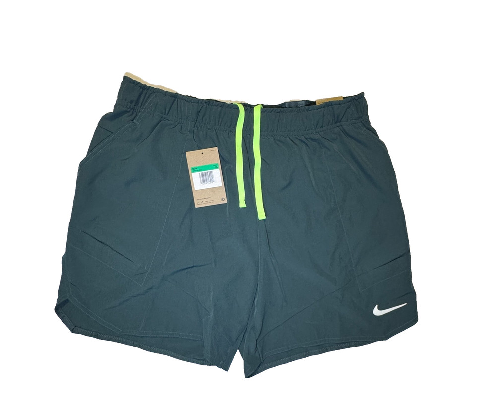 Nike Court 7