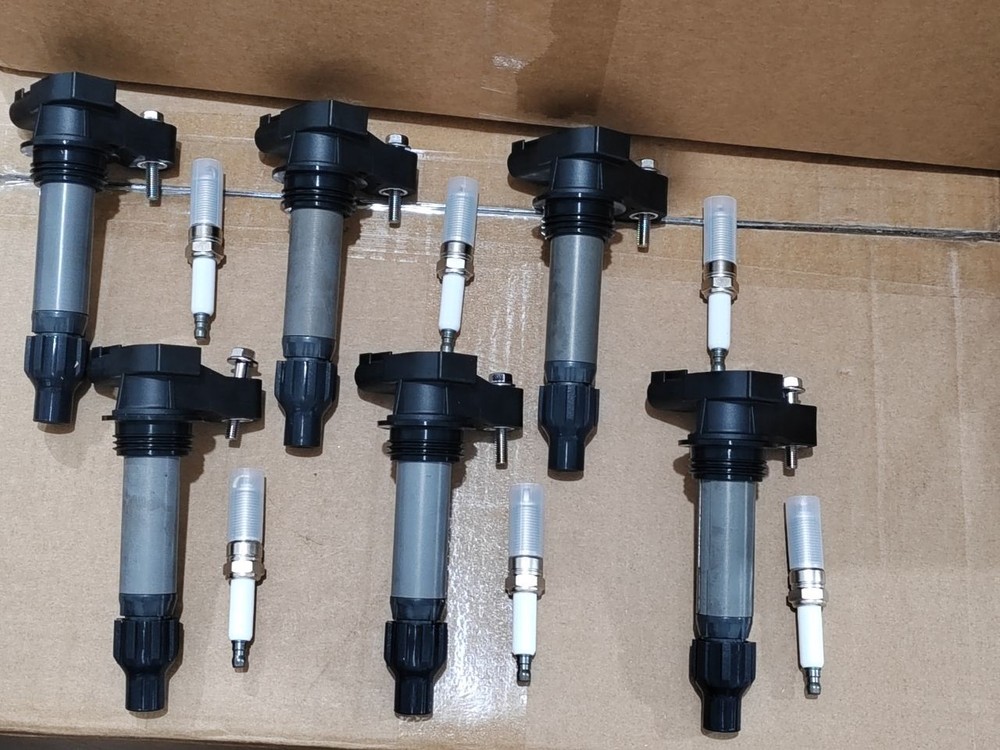 6 Ignition Coil Pack for GMC Acadia Chevy Traverse Cadillac ATS CTS Saturn UF569-image