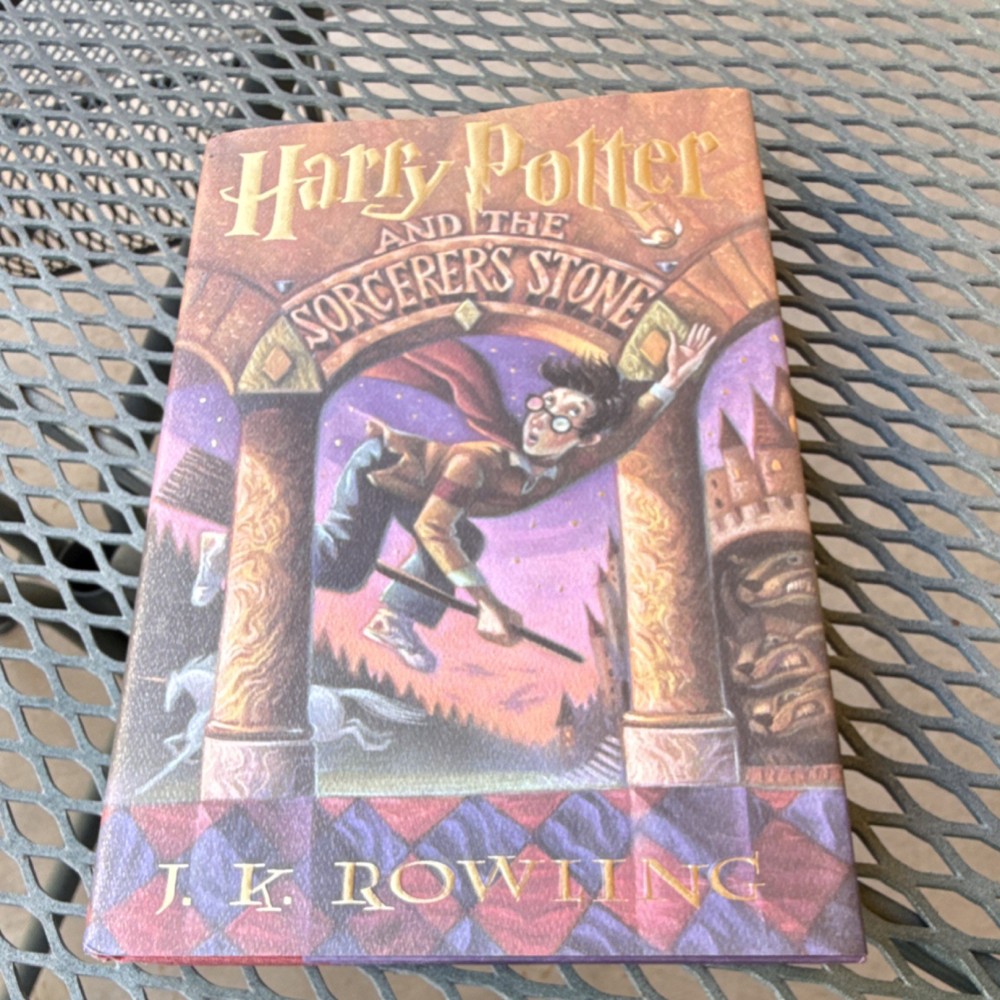 Harry Potter and the Sorcerer's Stone First Edition Hardcover by J.K. Rowling 1…