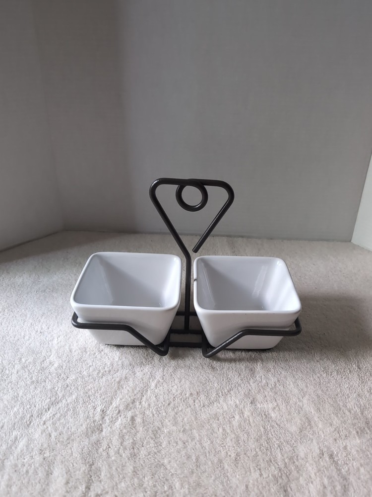 Pampered Chef Simple Additions Condiment Tray With White Caddy