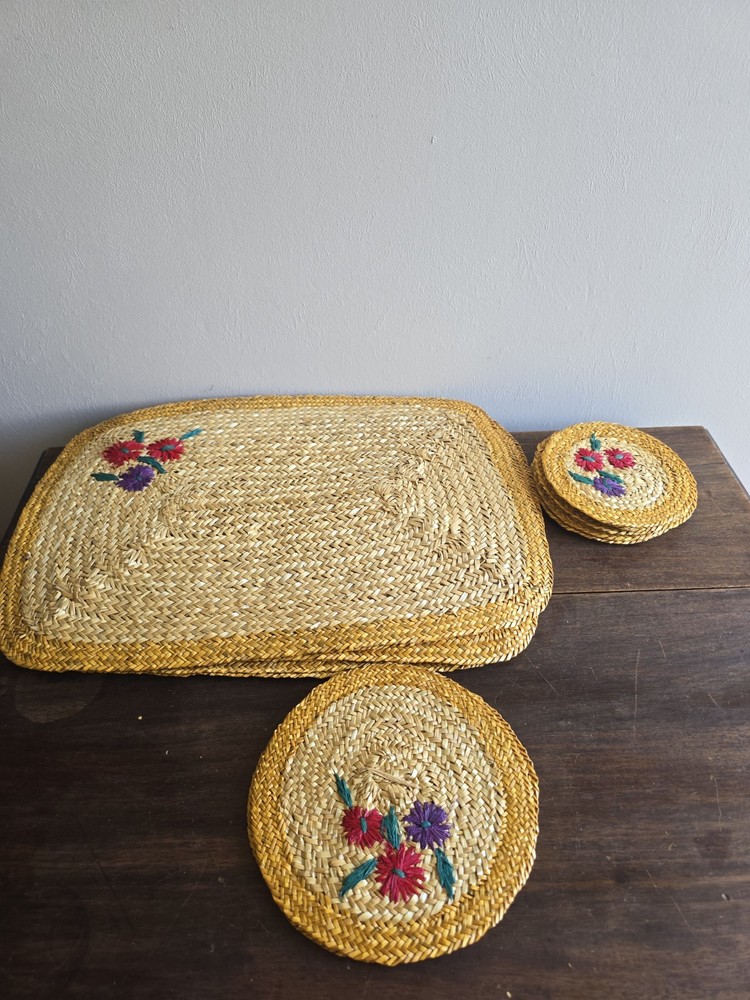 14pc Set Vintage Straw Woven Floral 6 Placemats, 6 Coasters, & 2 Trivets Boho
