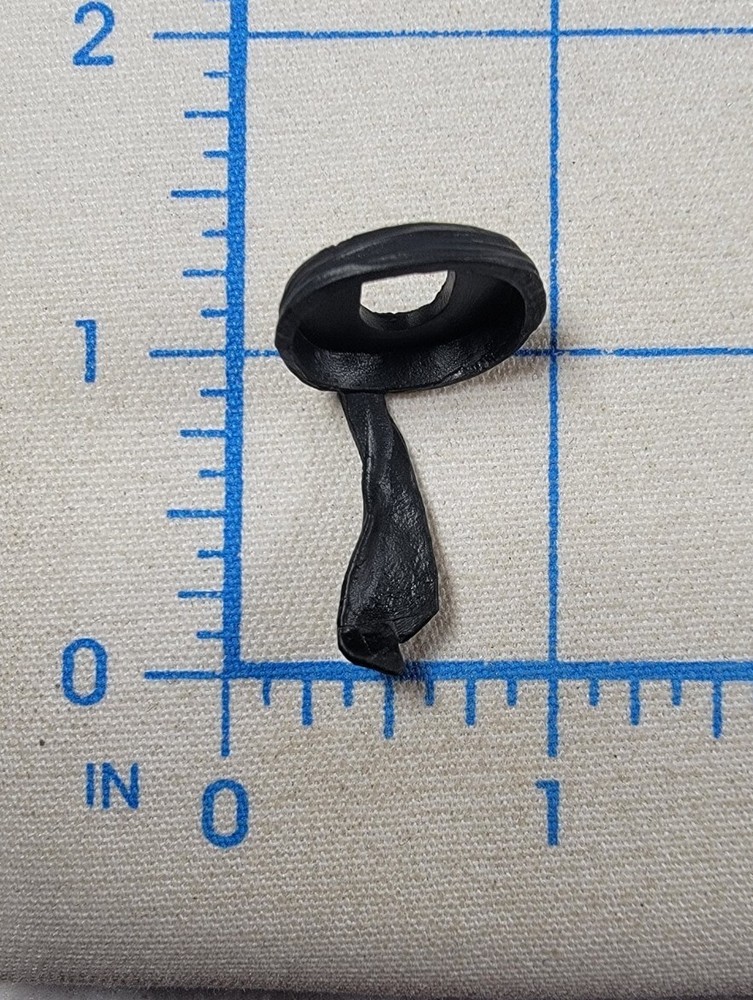 Hasbro Star Wars Male Black Belt Prop Fodder 3.75