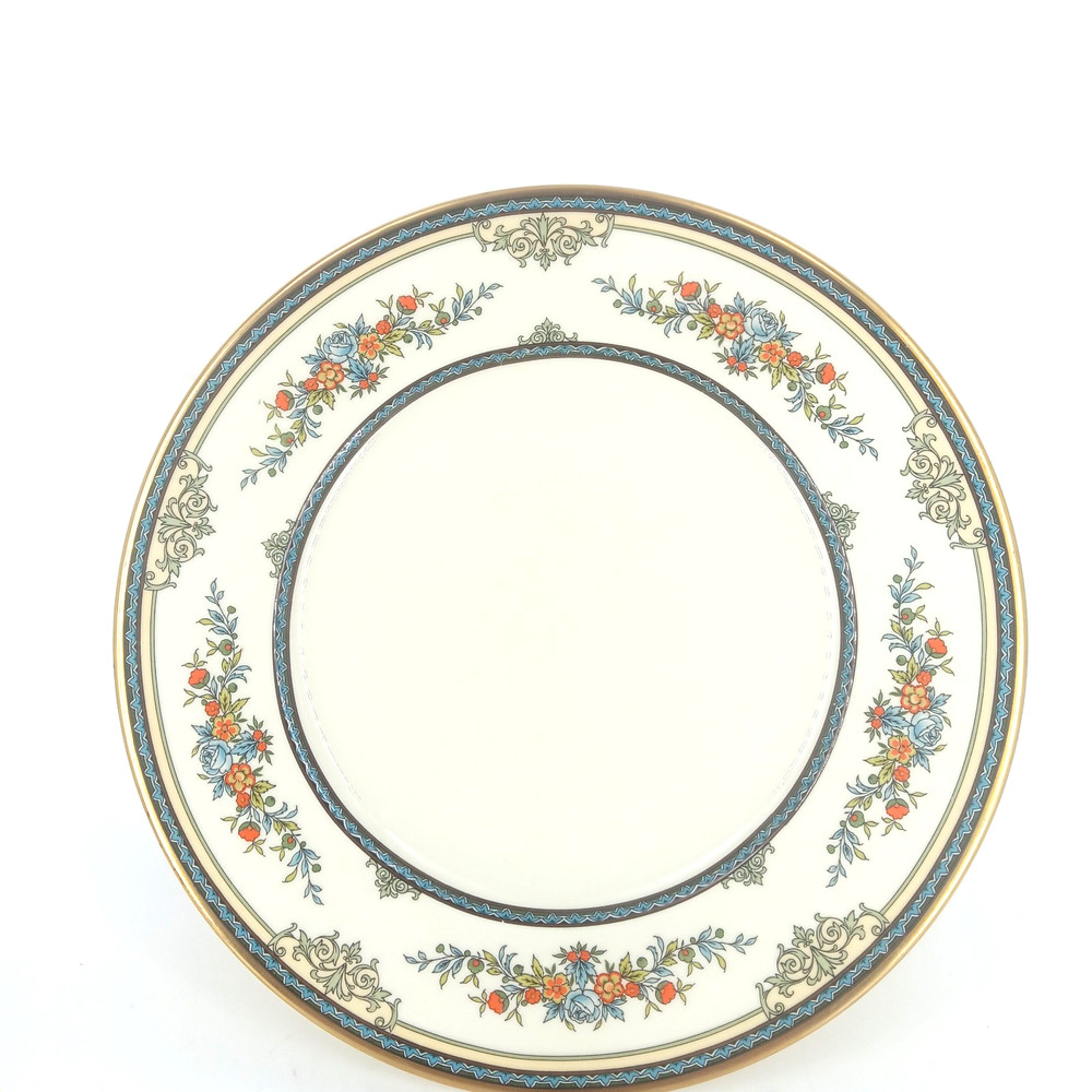 One Vintage Minton Stanwood 10.5 Gold Trim Dinner Plate England Bone china