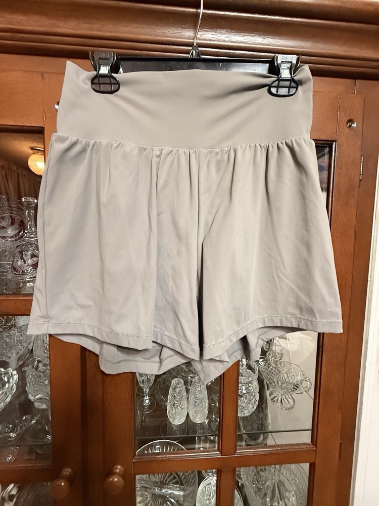 Halara SoftlyZero Airy Gray High Waist Side Ruched Layered Shorts Size Large