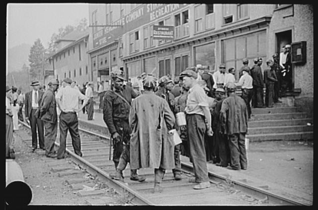 Coal Mining Town,Omar,West Virginia,WV,Logan County,Farm Security Admin,FSA