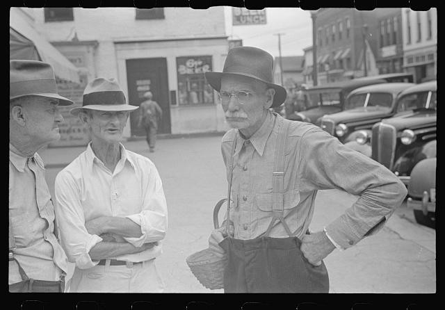 Photo:Marysville Ohio 1938 Street Scene Men in Hats Vintage Cars