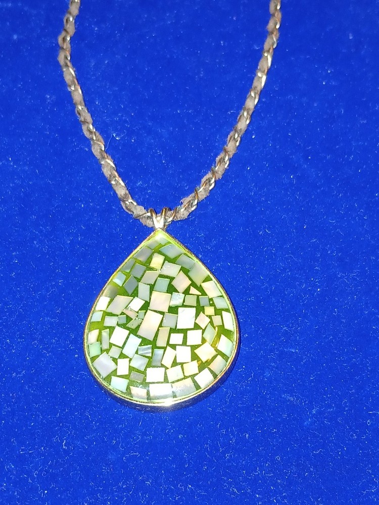 Monet Teardrop Mother of Pearl gold-tone pendant w/16