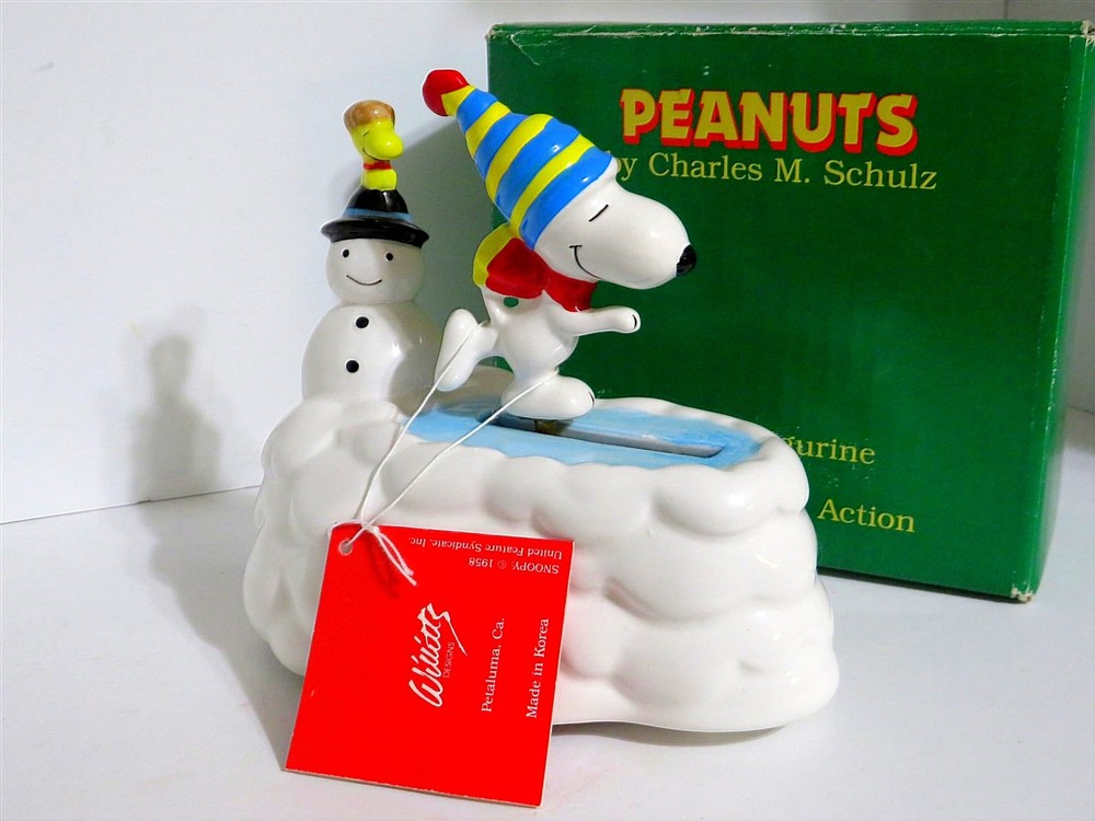 SNOOPY PEANUTS CHARLIE BROWN WILLITTS VINTAGE CERAMIC MUSIC BOX MOTION 1987