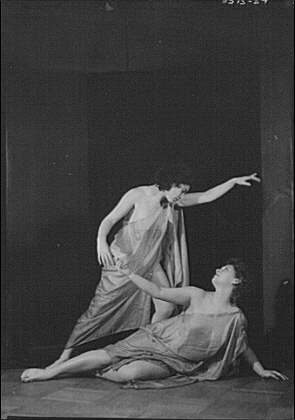Irma Duncan dancers,women,costumes,clothing,poses,Arnold Genthe,1932 4