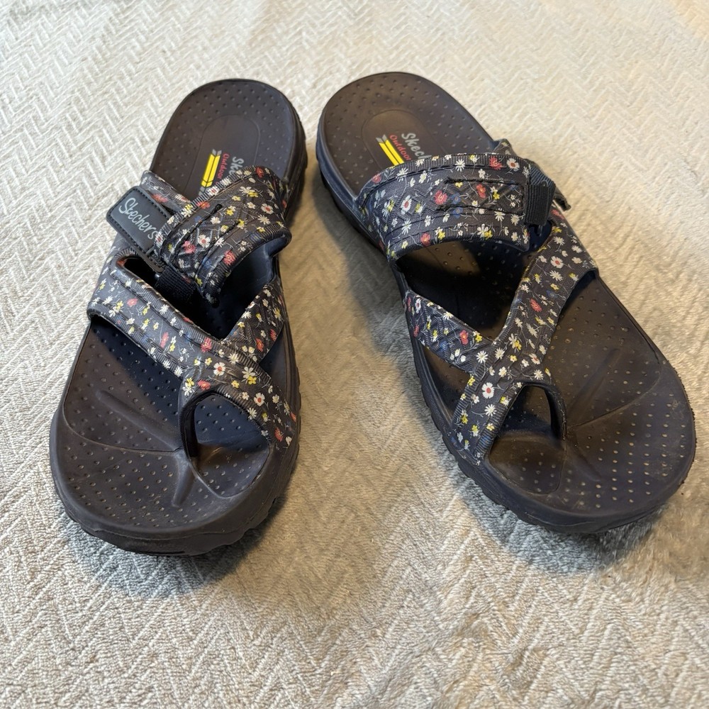 Skechers Outdoor Lifestyle Slip On Sandles size 10