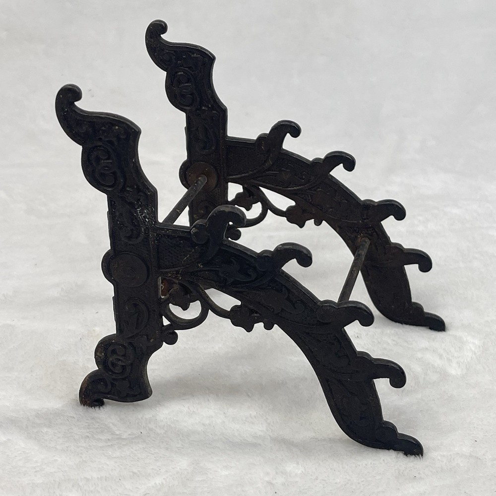 Vintage Cast Iron Ornate Pen Pencil Stand Desktop Office Accessory